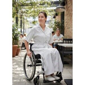 James River Traders White Beige Striped Shirt Dress Size 10 Belted Preppy Vtg